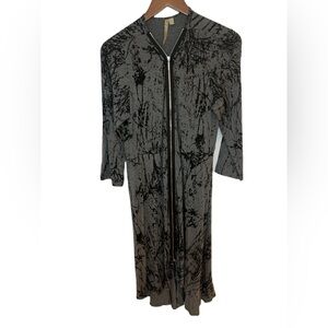 Comfy USA Women’s Maxi Dress Medium Full Zip Black Gray Abstract Asymmetrical